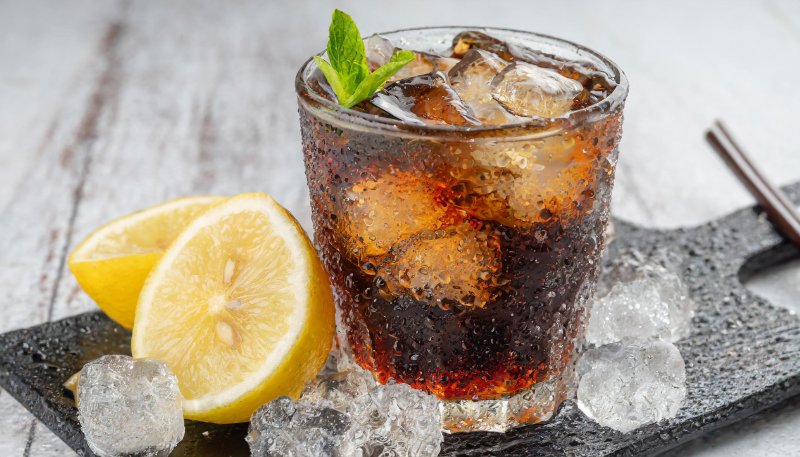 Cola